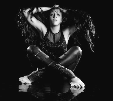 Мокро та чуттєво: донька Мадонни на честь 24-річчя знялася в новій версії кліпу Frozen