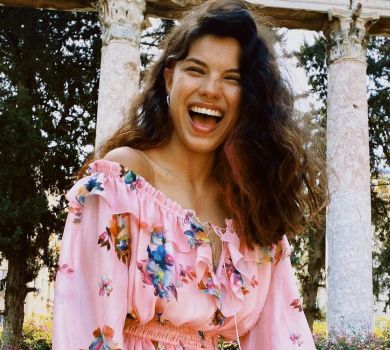 Michelle Andrade розповіла, про що не може говорити за контрактом та коли зніметься оголеною