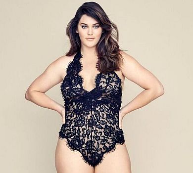 Дорогу пишній красі: бренд Victoria's Secret уперше найняв модель плюс-сайз