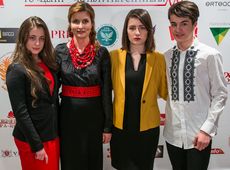 Перша леді у вишиванці зводила дітей на модний показ. ФОТО 