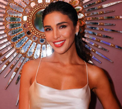 Дімопулос показала випускний 14-річного сина у школі в Ніцці. ФОТО