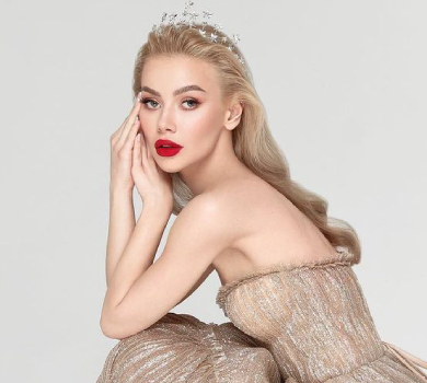 Модниця в купальнику і кокетка-танцівниця: Міс Апанасенко показала себе в дитинстві