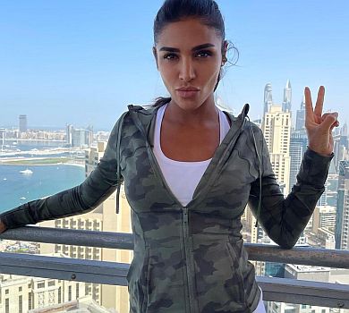 Боже, нащо я це роблю: Дімопулос показала, як стрибнула з хмарочоса в Дубаї. ВІДЕО