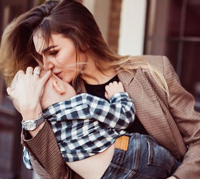 Добкіна замилувала мережу світлинами з сином-іменинником у джинсах