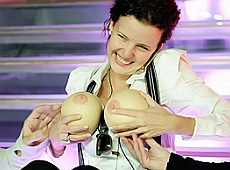 Цимбалюк на Різдво рвонула у кривавий Єгипет