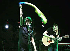 Земфіра розізлила росіян розгорнутим прапором України в Тбілісі. ФОТО. ВІДЕО