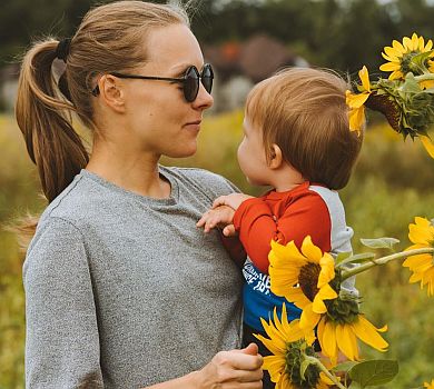 Шоптенко показала першу стрижку сина, якої страшенно боялася 