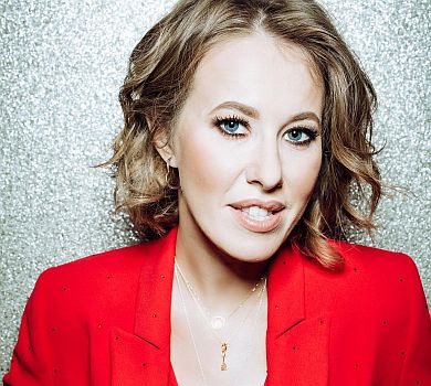 Вагітна Собчак у Києві заговорила про братські народи і президента-бойфренда Зеленського