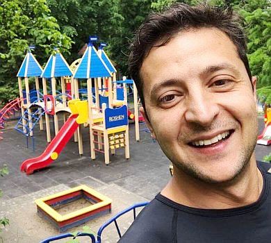 Як Зеленський у фонтані купався. ВІДЕО 