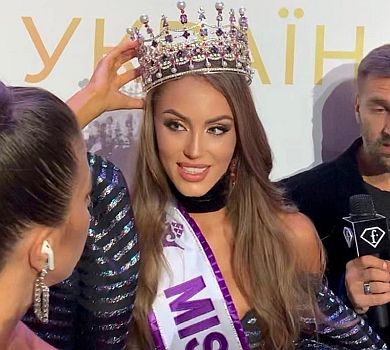Міс Україна-2019 на Мальдівах похвалилася тілом у бікіні після тижня інтенсивних тренувань