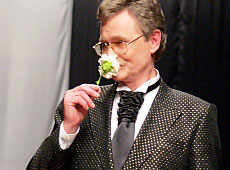 На показі Михайла Вороніна були жертви і піджаки-трансоформери