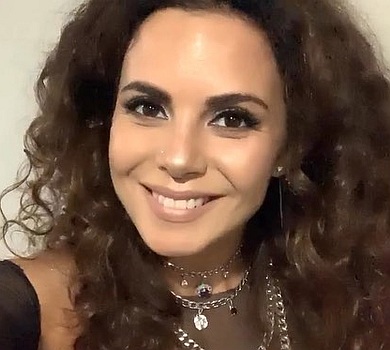 Набридла гола дупа: Каменських обурила підписників черговими сексі-ФОТО 