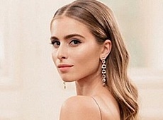 Онука Ротару з дочками російських зірок розважилася на балу у Москві