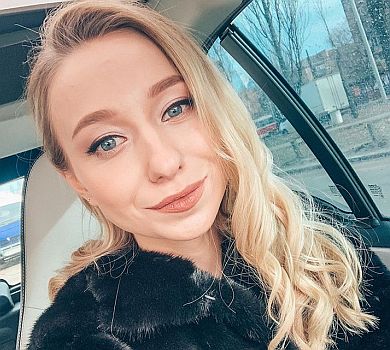 Наречена Павліка оголосила дату весілля та розказала, що робитиме після його смерті