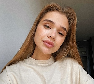 Це пройдений страшний сон: Саша Бо показала, який вигляд мала на піку булімії. ФОТО