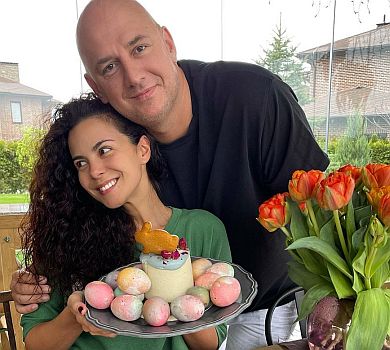 Потап віршами та весільним фото привітав Каменських із 34-річчям 