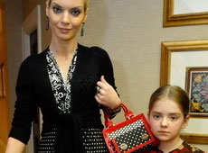 Діти Окунської і Власенка з онуками Кужель демонстрували моду