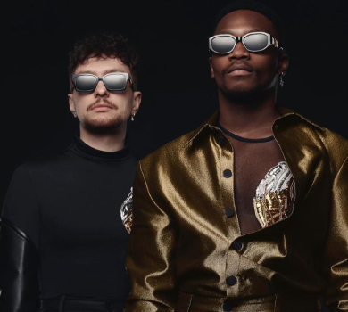 Ручна вишивка, сталевий рукав і козаки: Фролов розповів про цікавинки костюмів TVORCHI для фіналу Євробачення-2023