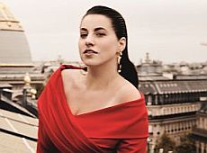 Переможницю шоу про моделей плюс-сайз зняли для глянцю у Парижі