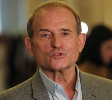 Знайшлися: Медведчука з Марченко помітили в окупованому Криму