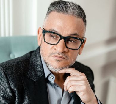 Оргії та позбавлення цноти: Хіменес-Браво розповів про секс-пропозиції від жінок