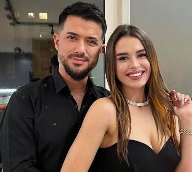 Екс Лорак з нареченою заселфилися на тлі Києва