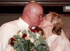 Кошовий з Кварталу відзначив 10-річчя шлюбу вінчанням. ФОТО