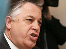 Симоненко збирається балувати свою позашлюбну доньку та сам її сповиває