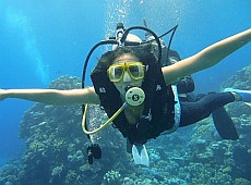 Джамала у Єгипті занурилася до рибок. ФОТО