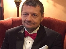 Мосійчук одружився з таємничою брюнеткою. ФОТО