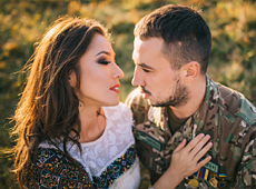 Співачка Карпа з бійцем АТО злазили у Карпати за романтикою. ФОТО