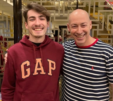 Бацман у золотому аутфіті показала майже всіх нащадків Гордона