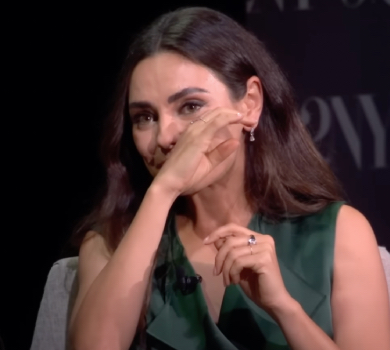 Куніс зі сльозами на очах розповіла, як 8-річна дочка зраділа своєму українському корінню. ВІДЕО