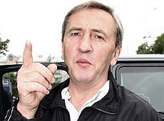 Черновецький може дозволити собі багато чого, а йому дарують любов