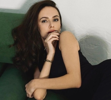 Колишня Остапчука у Марбельї сформулювала, хто заважає її посмішці та легкості