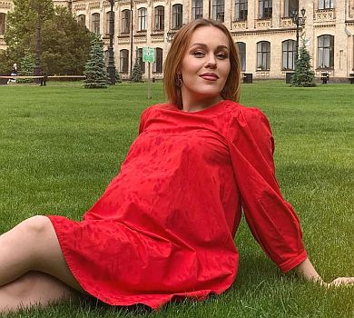 Alyosha народила доньку і оголосила її ім'я