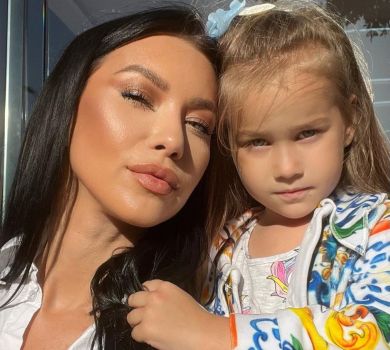 Ця дівчинка в'є з мене мотузки: Логунова помилувалася дочкою та зізналася, що більше не хоче дітей