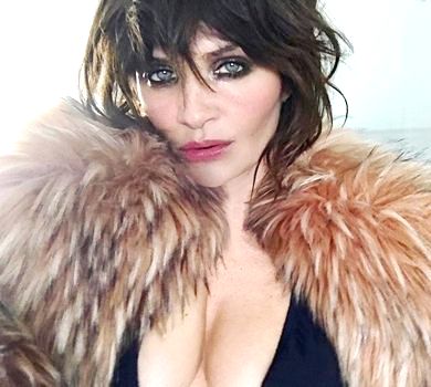 50-річну Хелену Крістенсен зняли без трусів на коробках. ФОТО