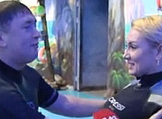 Мельниченко загравав з іншою самкою на очах у Розинської