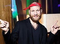 Дорн назвав свою бороду дедлайном, а Монатіка – послідовником