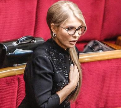 Юля схудла, а ти –ні: Тимошенко в Раді здивувала стрункістю 