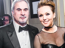 Джанабаєва у шкіряному корсеті вивела Меладзе на глянцеву премію. ФОТО