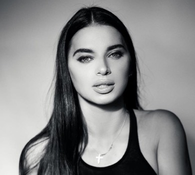 Ваші хлопці тут – м’ясо: дружина Усика звернулася до росіянок