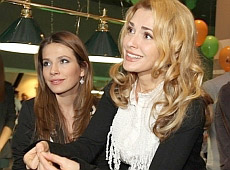 Сумська виступає за оголення власної доньки