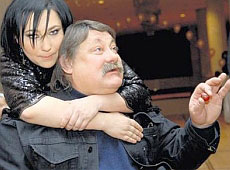 Мозговий: Кароль зганьбилася, а Пономарьов поводиться не як мужик