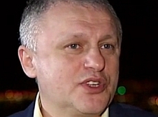 Суркіс чекає на онуків та весілля доньки 