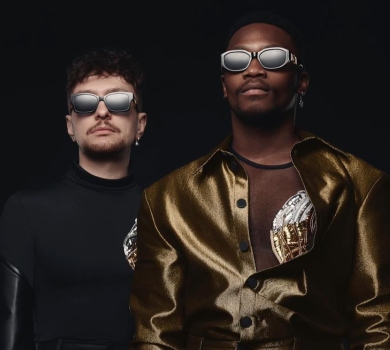 Через митців-зрадників: TVORCHI висловилися щодо ускладнення виїзду за кордон для артистів-чоловіків 