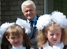 Литвин вирішив конкурувати з Сократом і Арістотелем