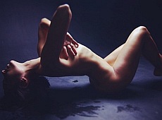 Спортивна Нана з Nikita вразила акробатичними рухами та напівголим шпагатом 