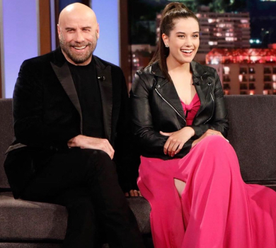 Люблю всім серцем: Траволта зворушливо привітав дочку з 23-річчям та показав їхні розваги в Диснейленді. ВІДЕО